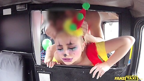 Lady Bug - Driver Fucks Cute Valentine Clown