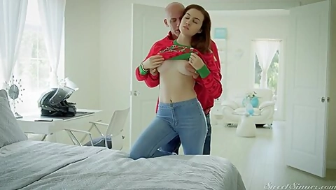 Freya Parker - Lil Ho 2